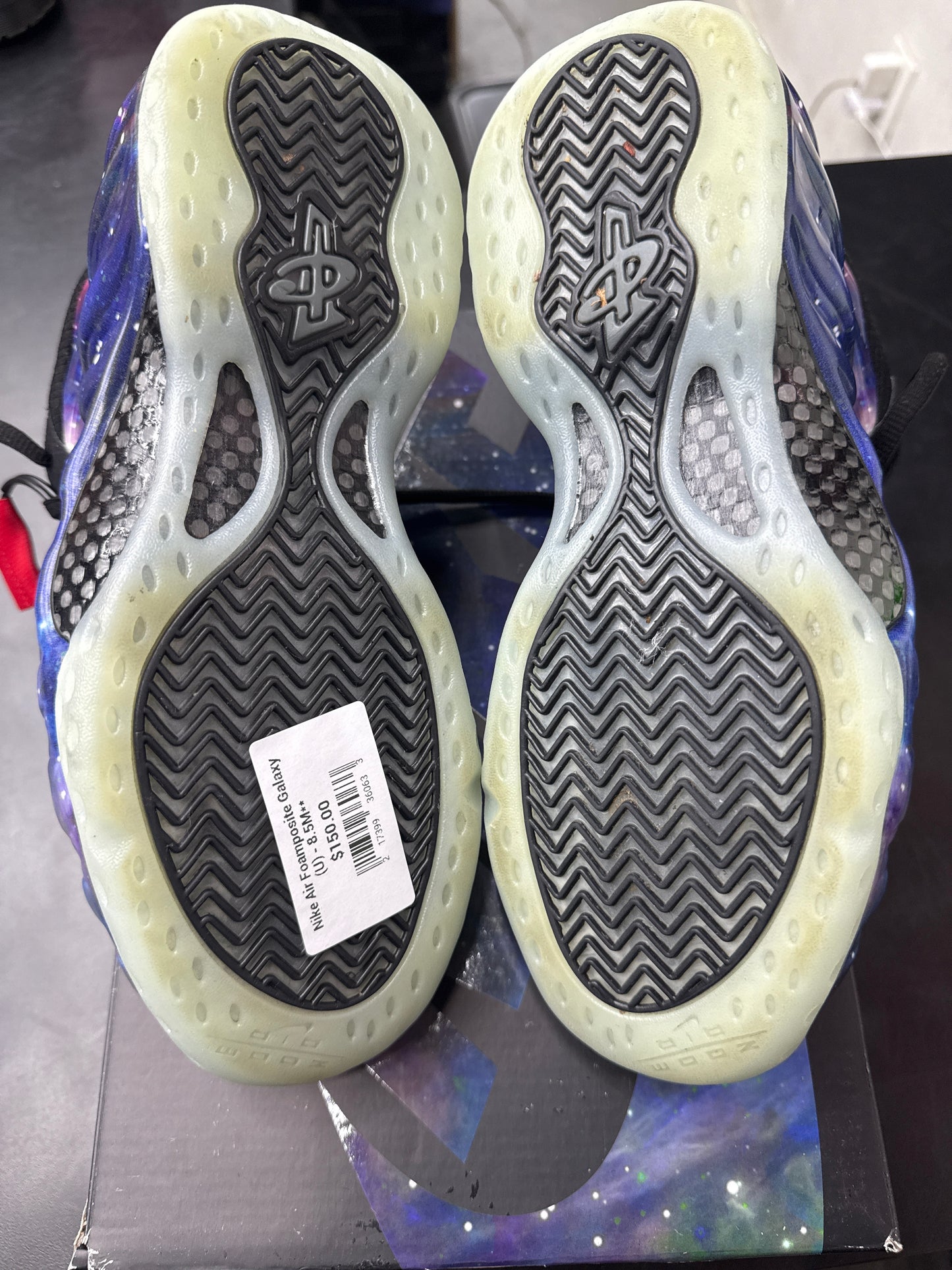 Nike Air Foamposite Galaxy (U) - 8.5M**
