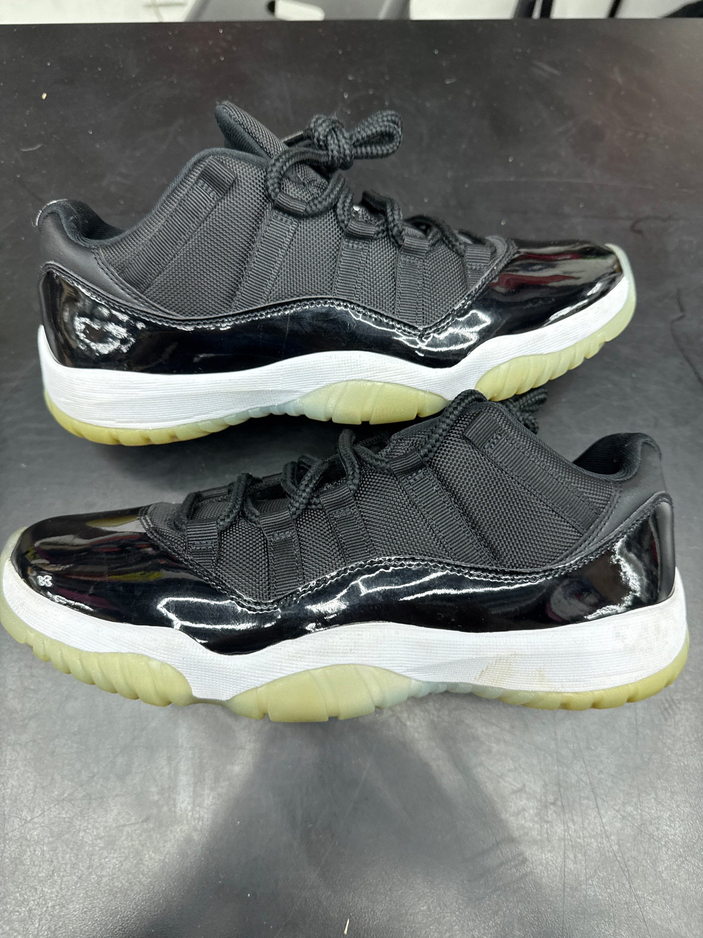 AJ11 Low Space Jam (U) - 8.5M (NB)