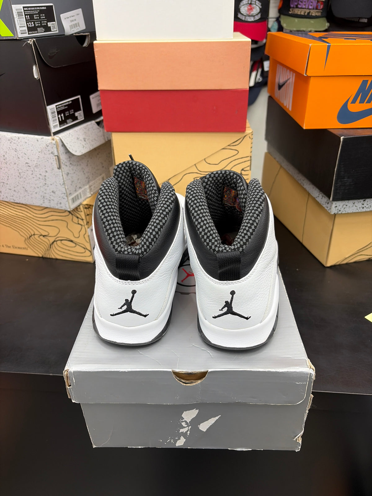 AJ10 Steel (2005) (U) - 11.5M**