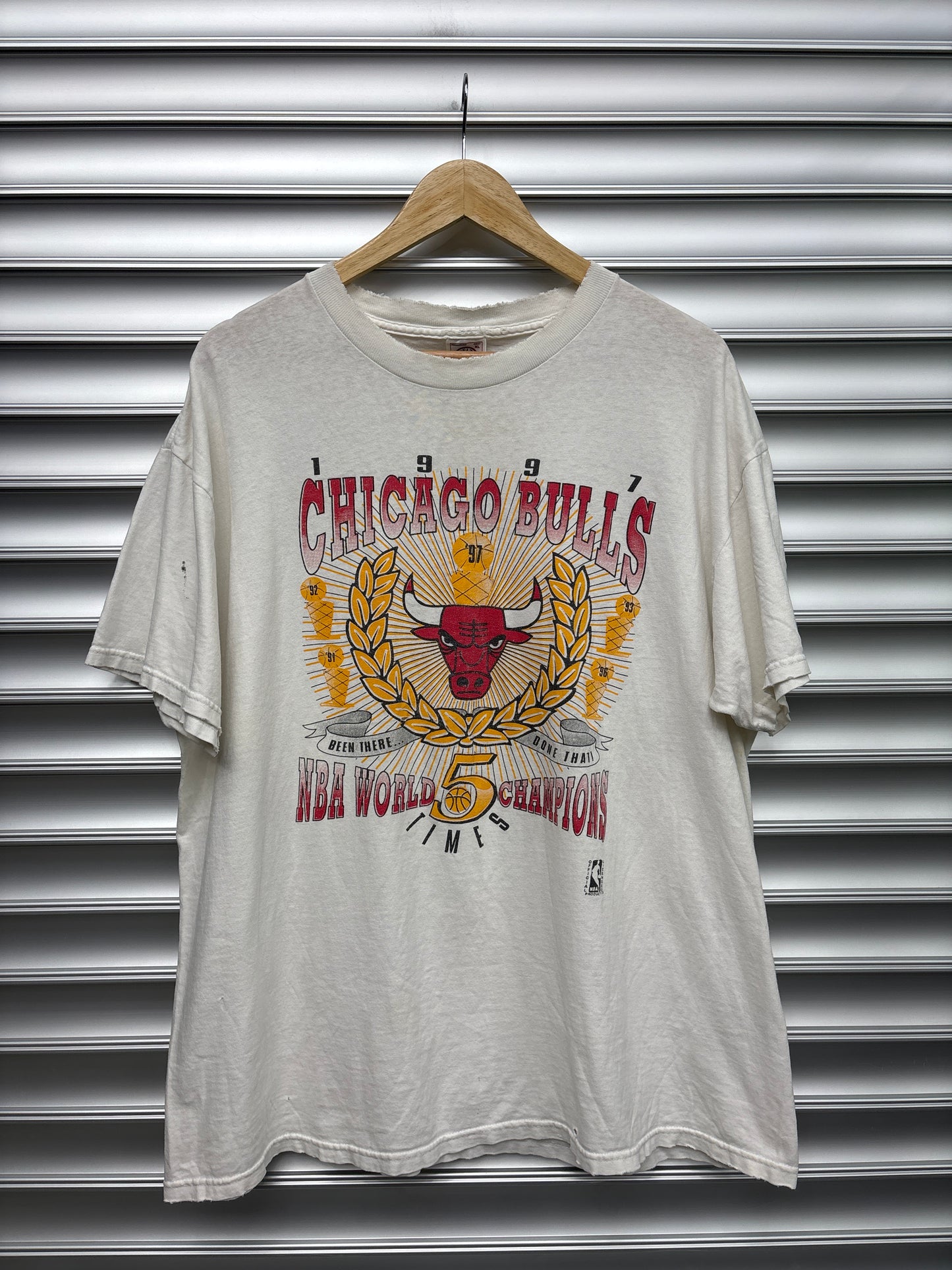Vintage Bulls Tee - XL