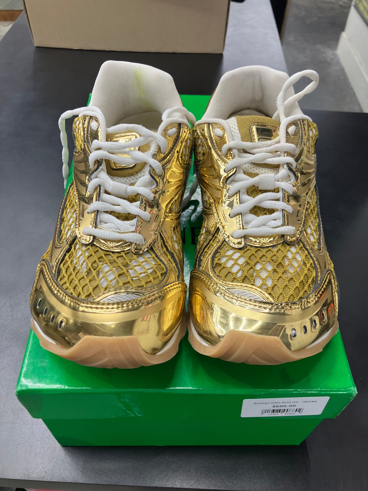 Bottega Orbit Gold (U) - 38(5M)