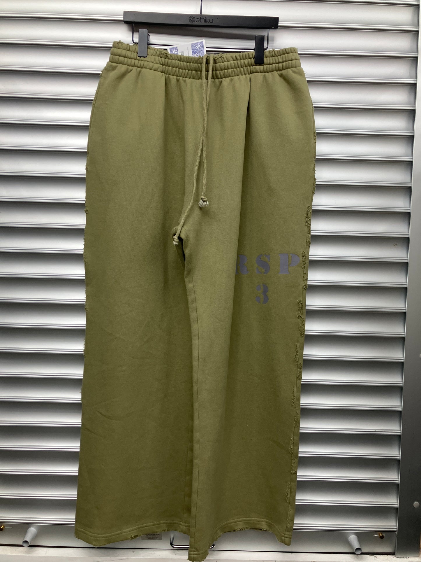 Raspberry Green Sweatpants - L