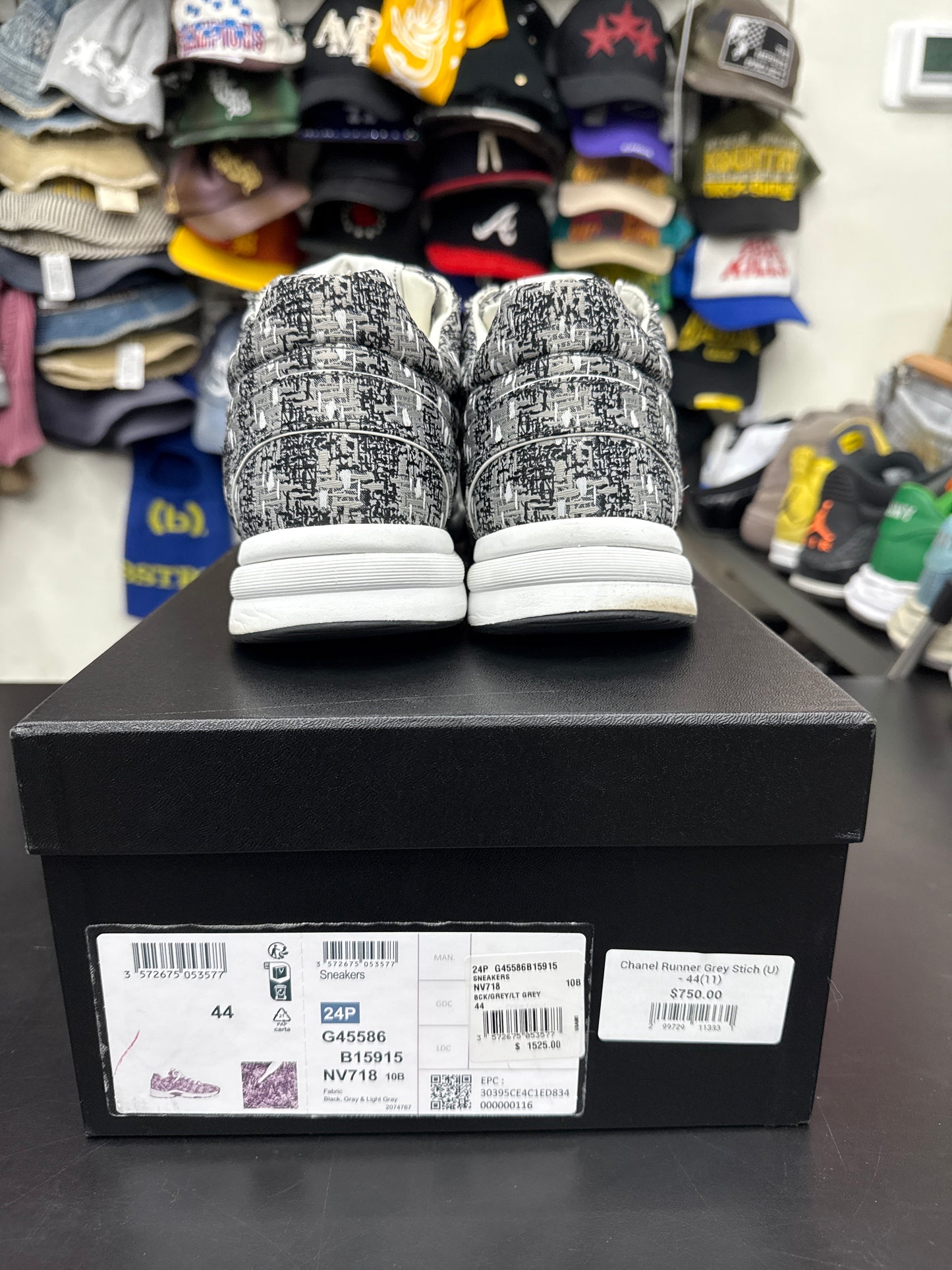 Chanel Runner Grey Stich (U) - 44(11)