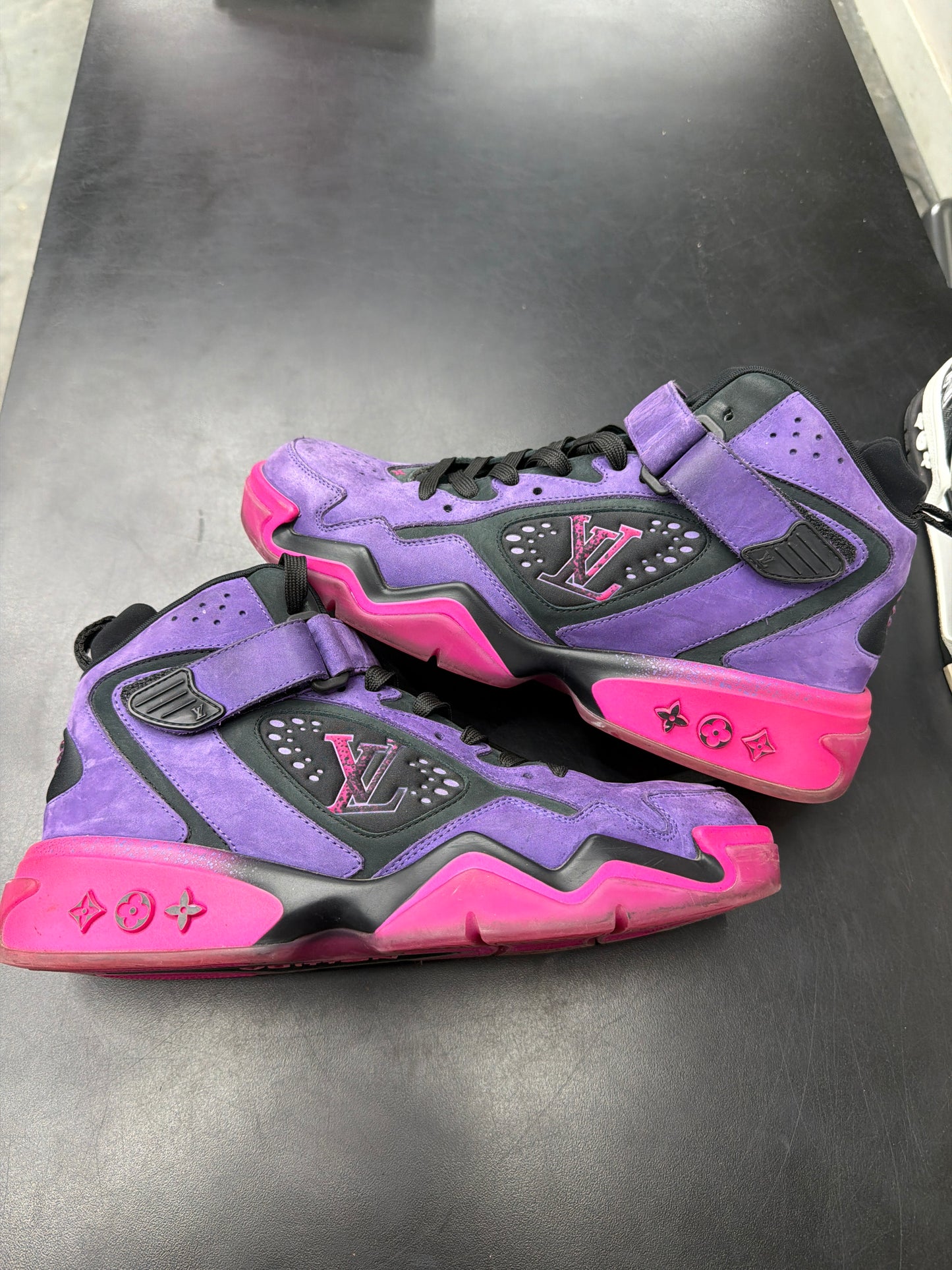 Louis Vuitton Basketball Trainer Purple (U) - 9M (NB)