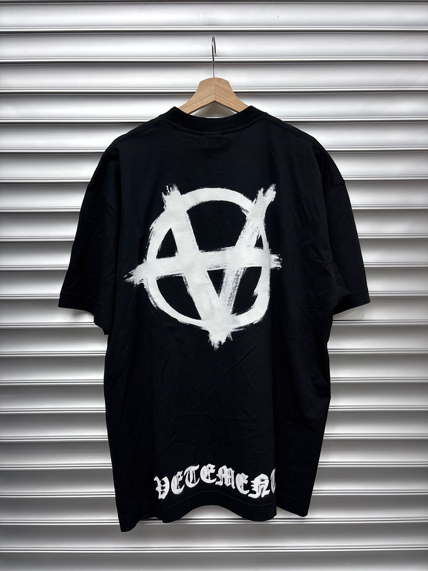Vetements Anarchy Tee - XS