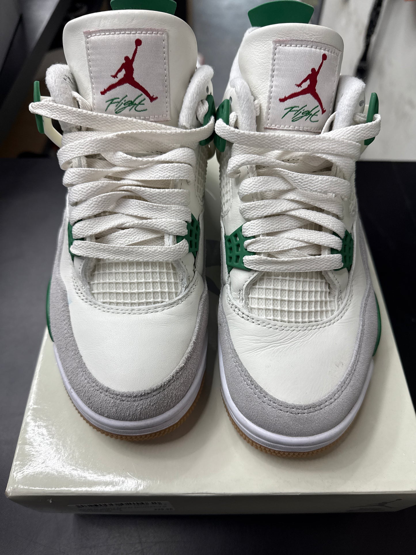 AJ4 SB Pine Green (U) - 6M
