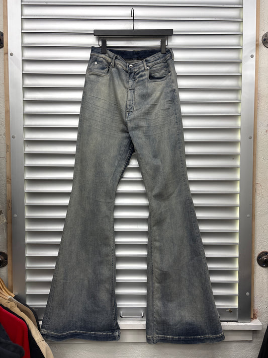 Rick Owens Minreal Blue Flare Denim - 32 **