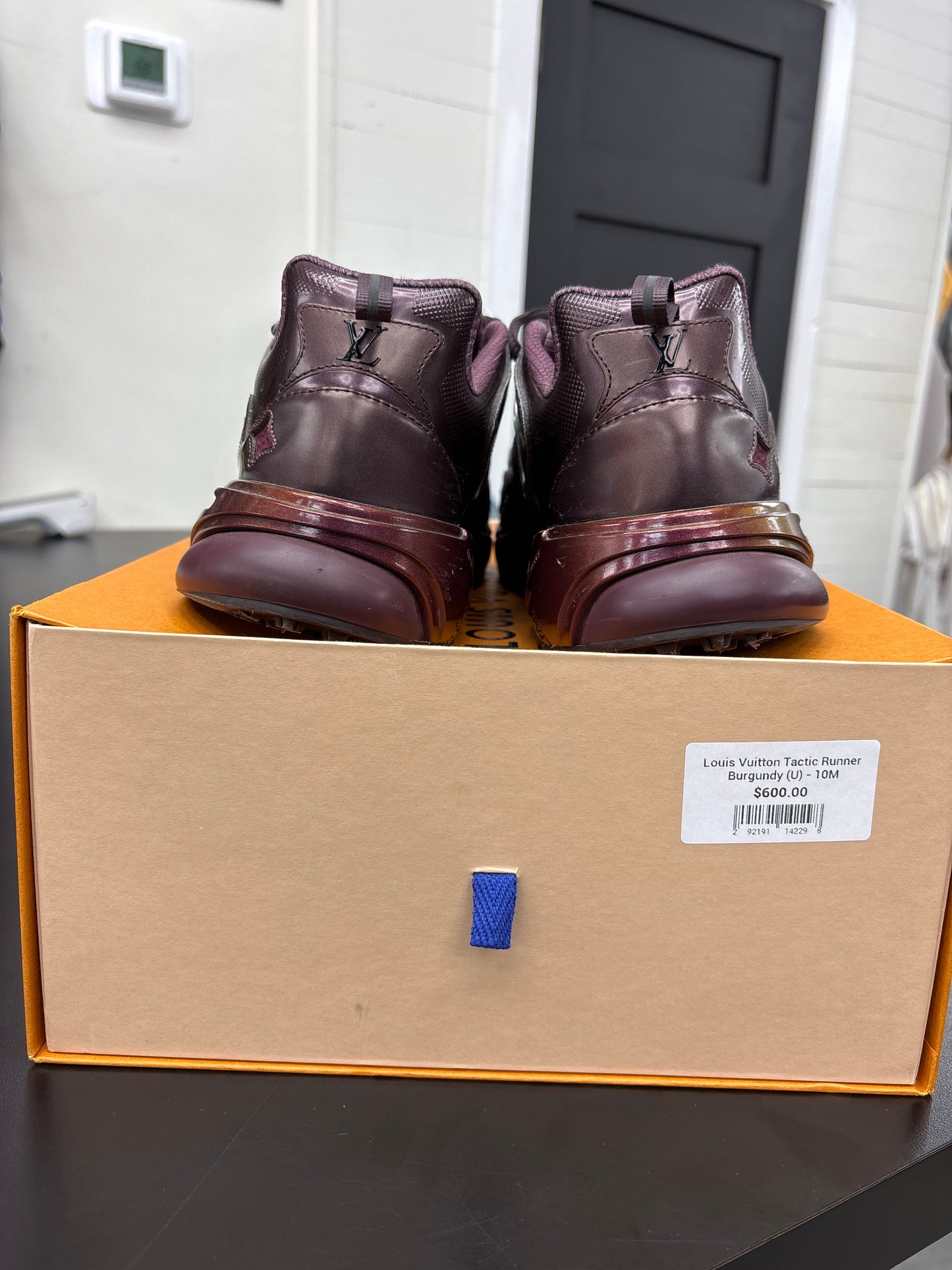 Louis Vuitton Tactic Runner Burgundy (U) - 10M