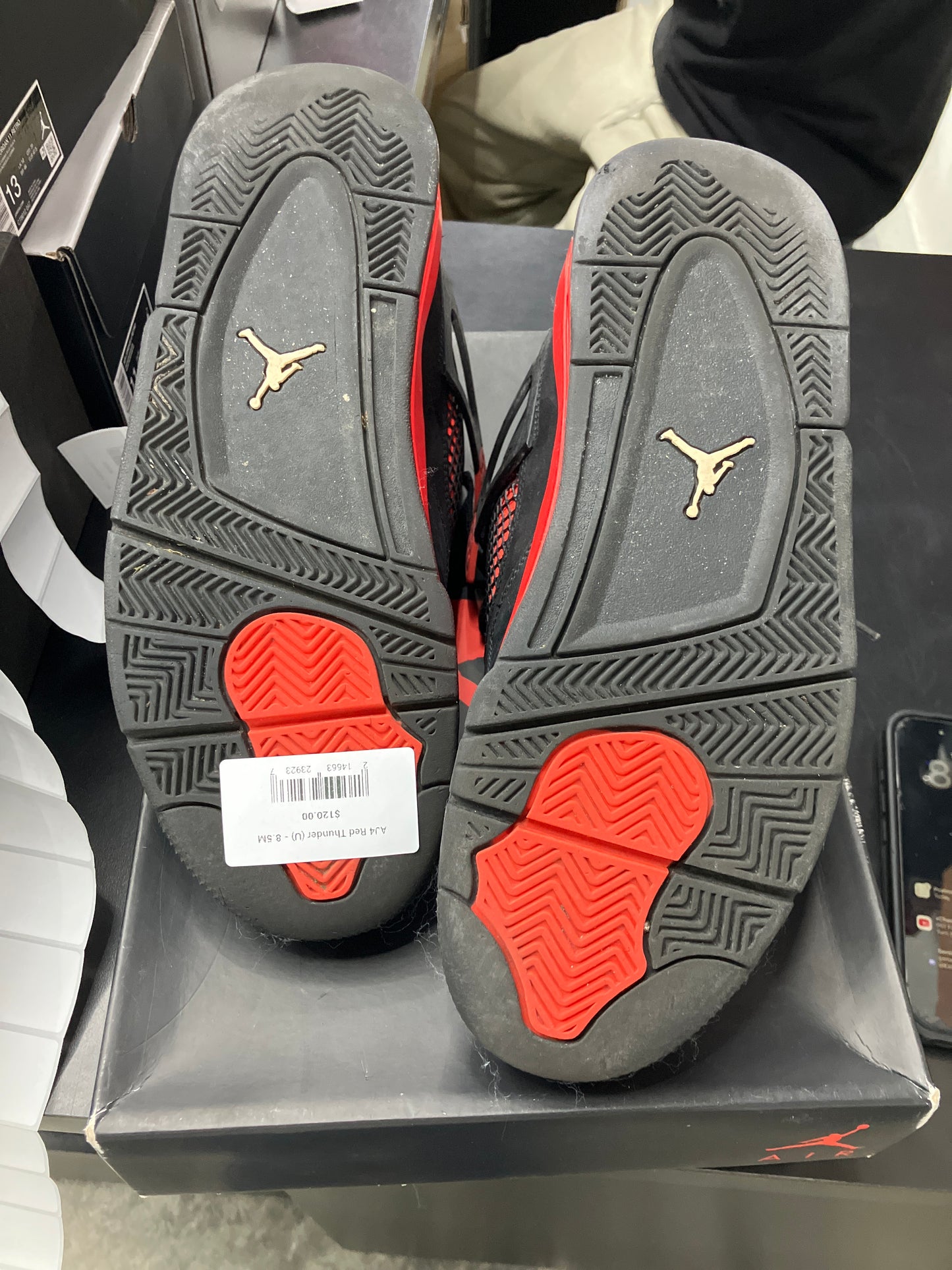AJ4 Red Thunder (U) - 8.5M