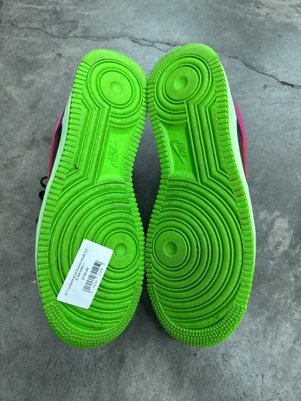 AF1 Undefeated Patent Multi (U) - 9.5M (NB)**