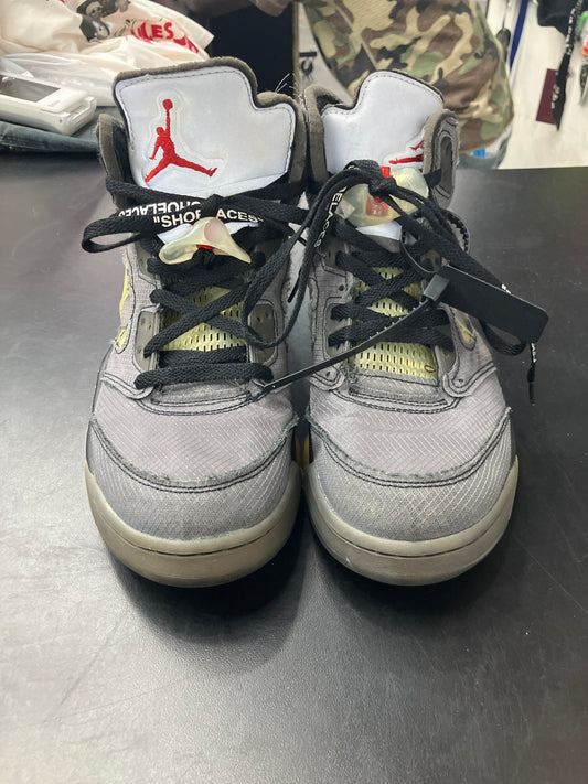 AJ5 Off White Muslin (U) - 11M (NB)