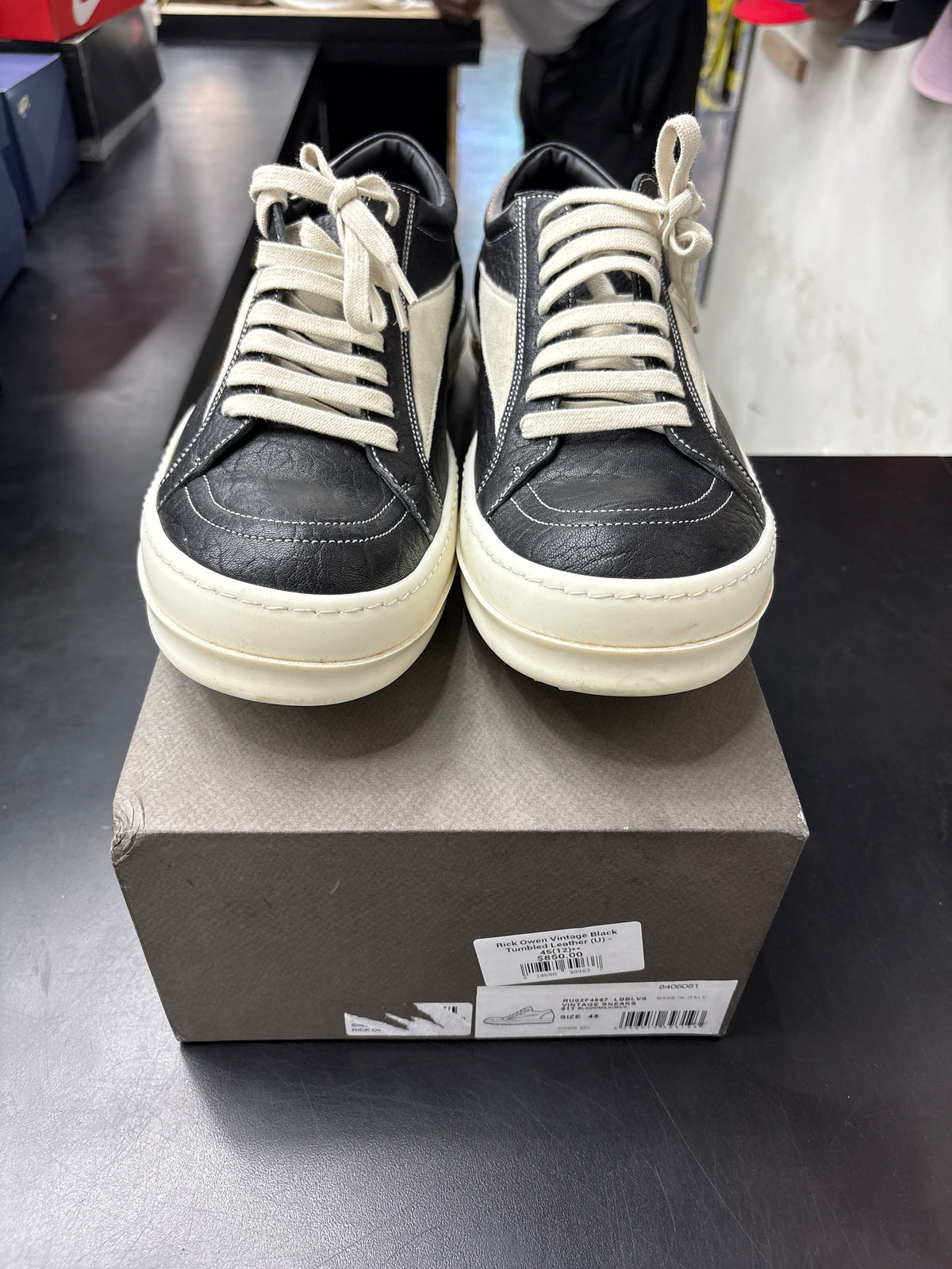 Rick Owen Vintage Black Tumbled Leather (U) - 45(12)**
