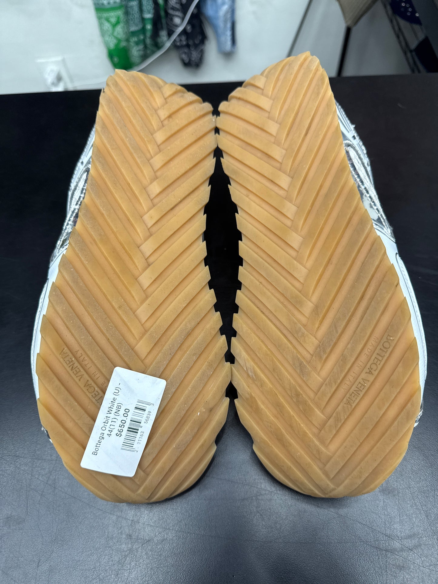 Bottega Orbit White (U) - 44(11) (NB)