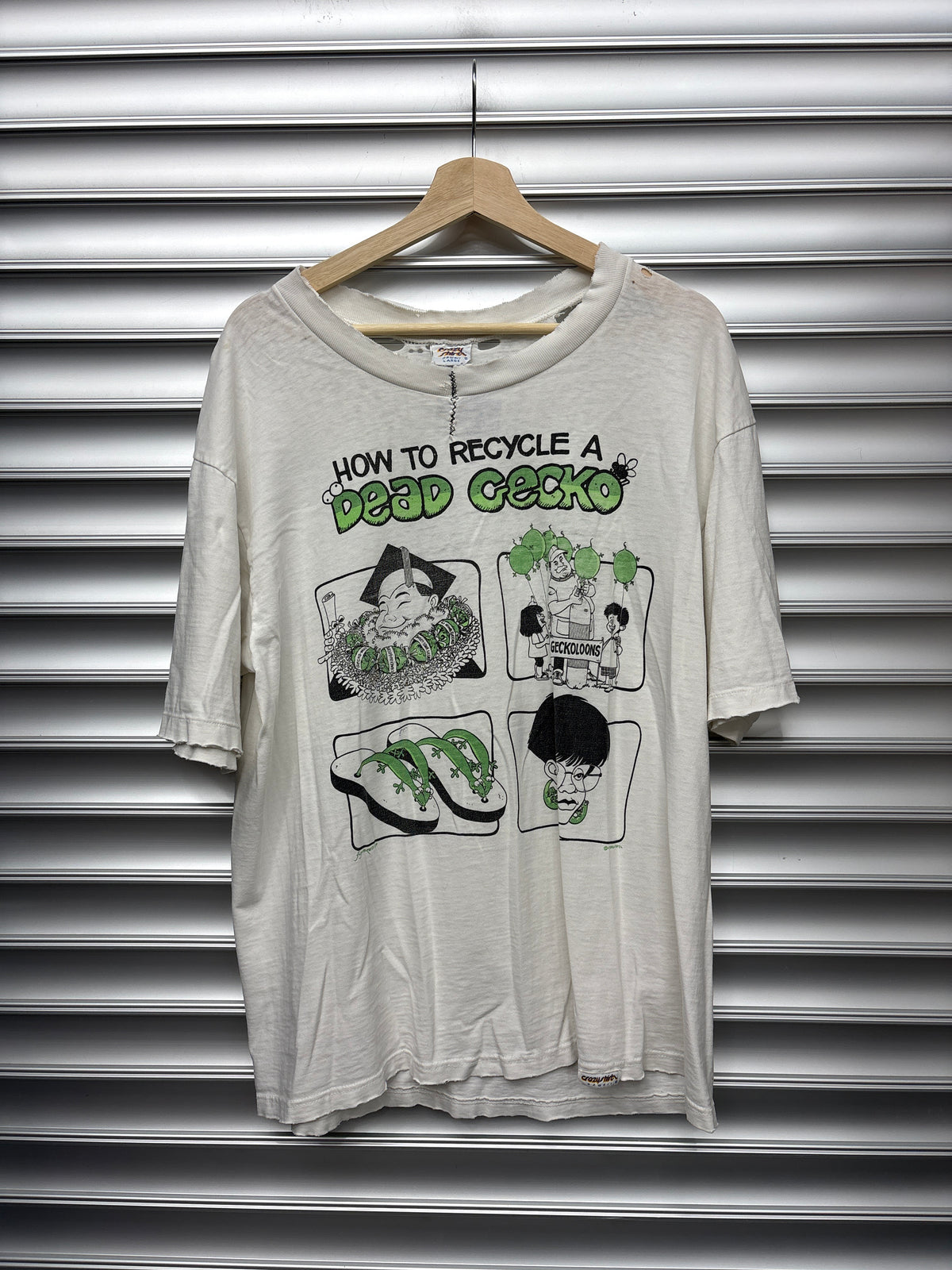 Vintage Gecko Tee - L**