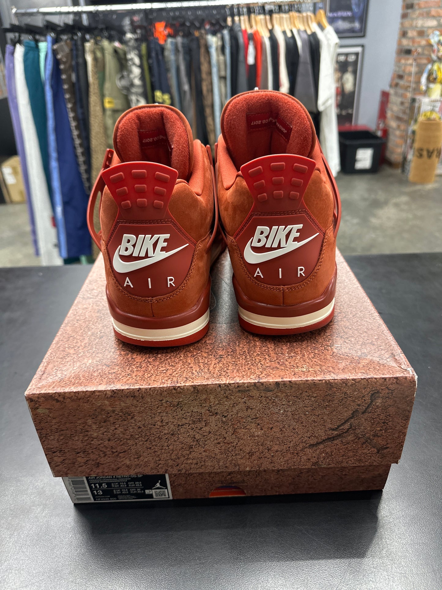 AJ4 Brick By Brick Nigel Sylvester (U) - 11.5M