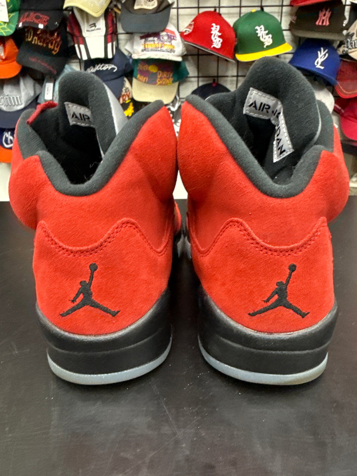 AJ5 Raging Bull (U) - 9M (NB)