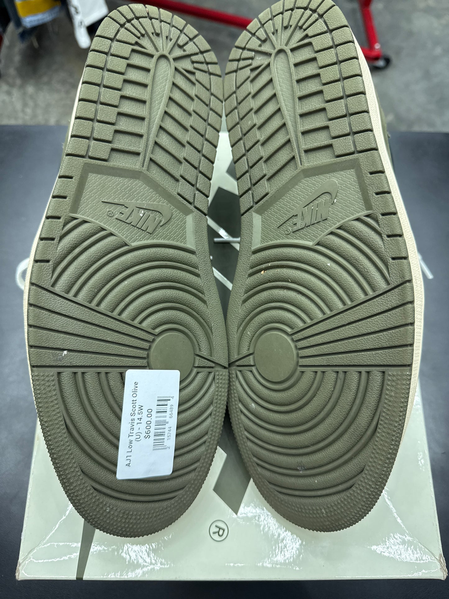 AJ1 Low Travis Scott Olive (U) - 14.5W