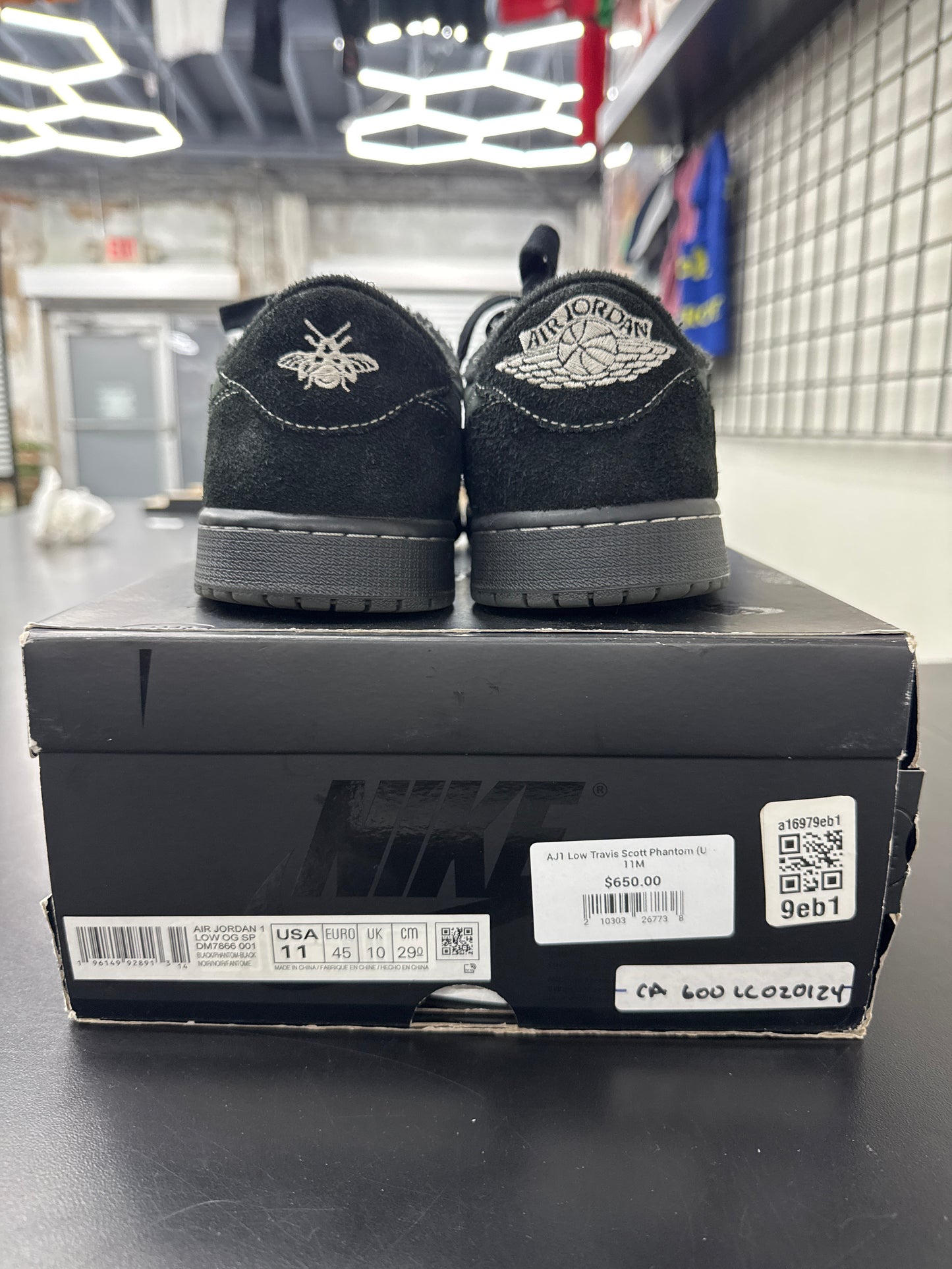 AJ1 Low Travis Scott Phantom (U) - 11M