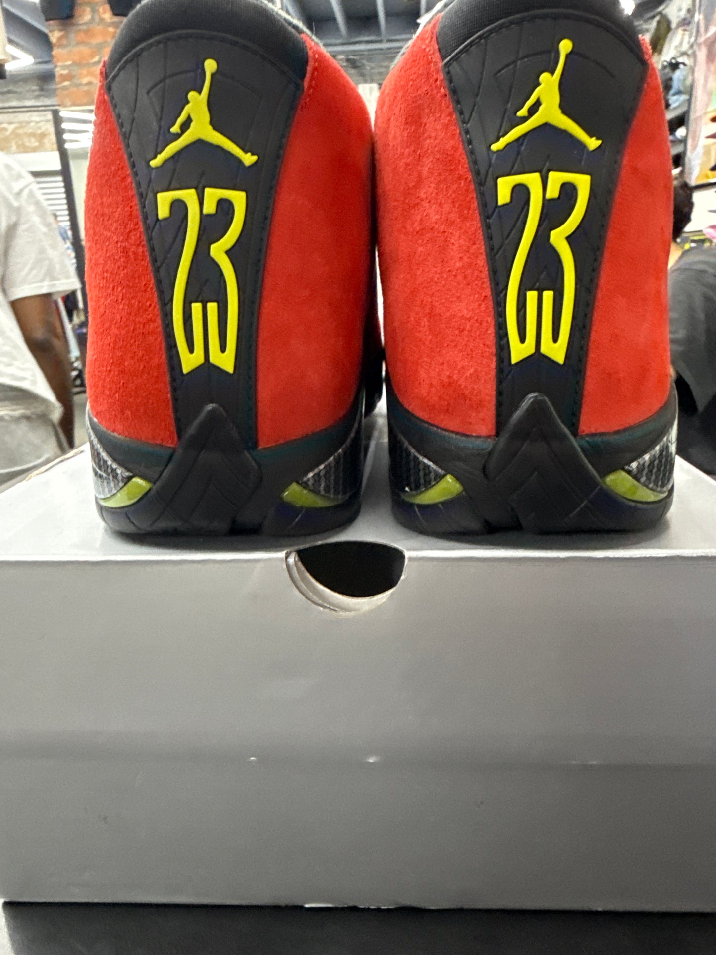 AJ14 Ferrari (U) - 10.5M**