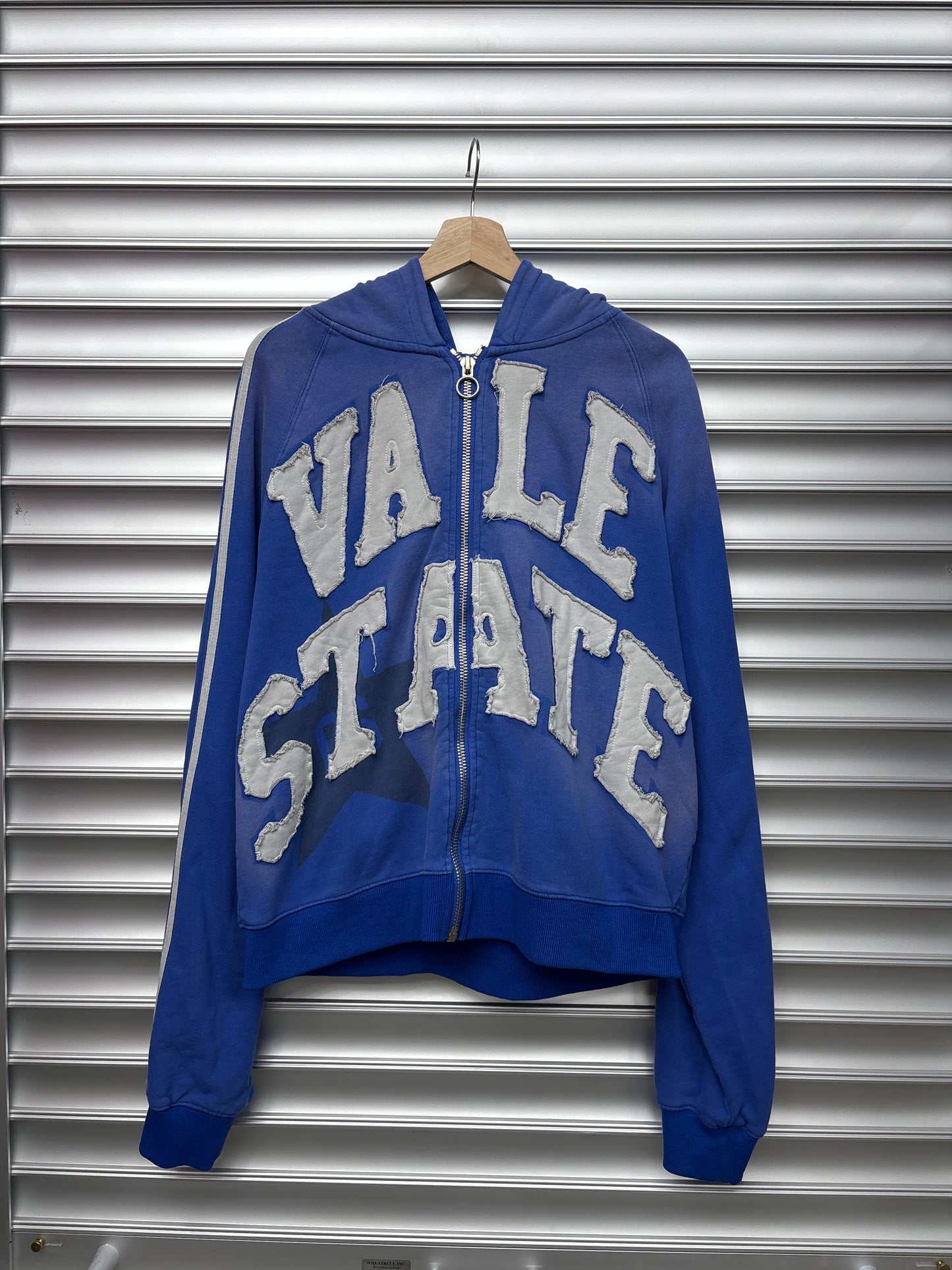 Vale Lives Blue Zip Up Hoodie - M