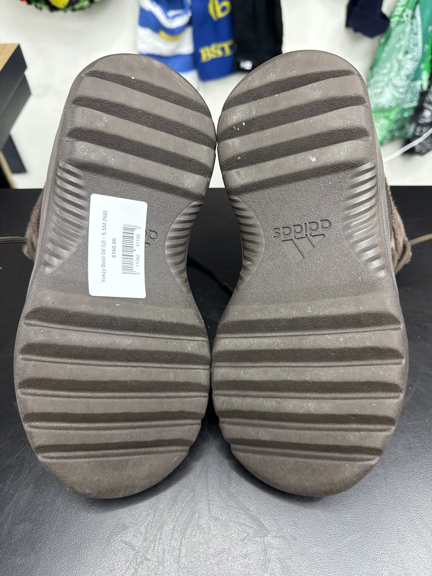 Yeezy Boot Oil (U) - 5.5M (NB)