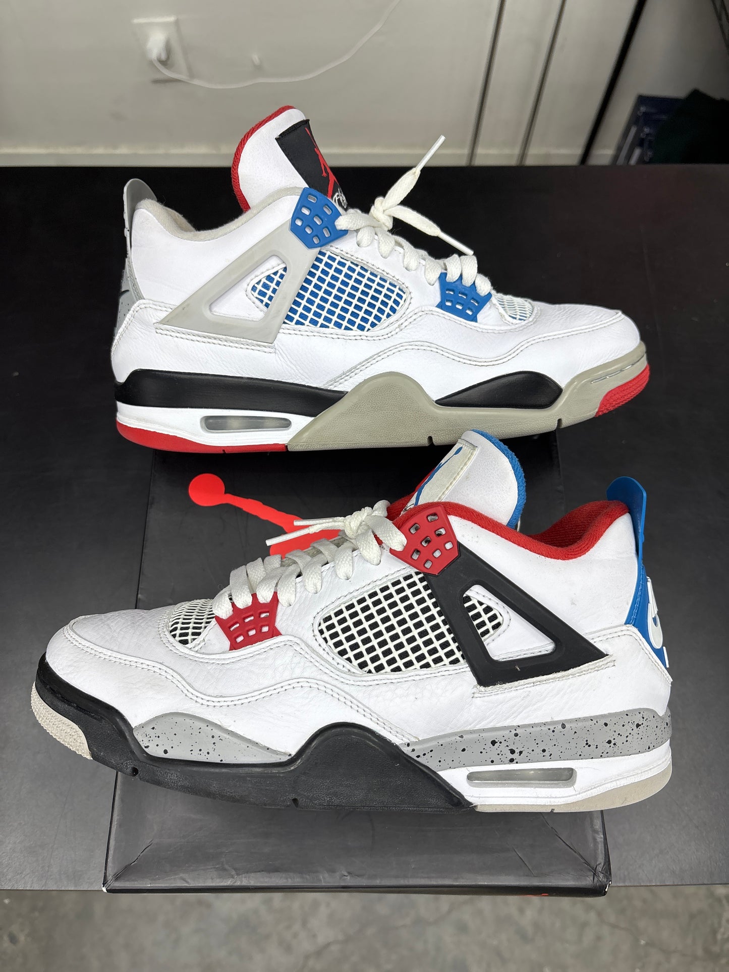 AJ4 What The (U) - 9.5M