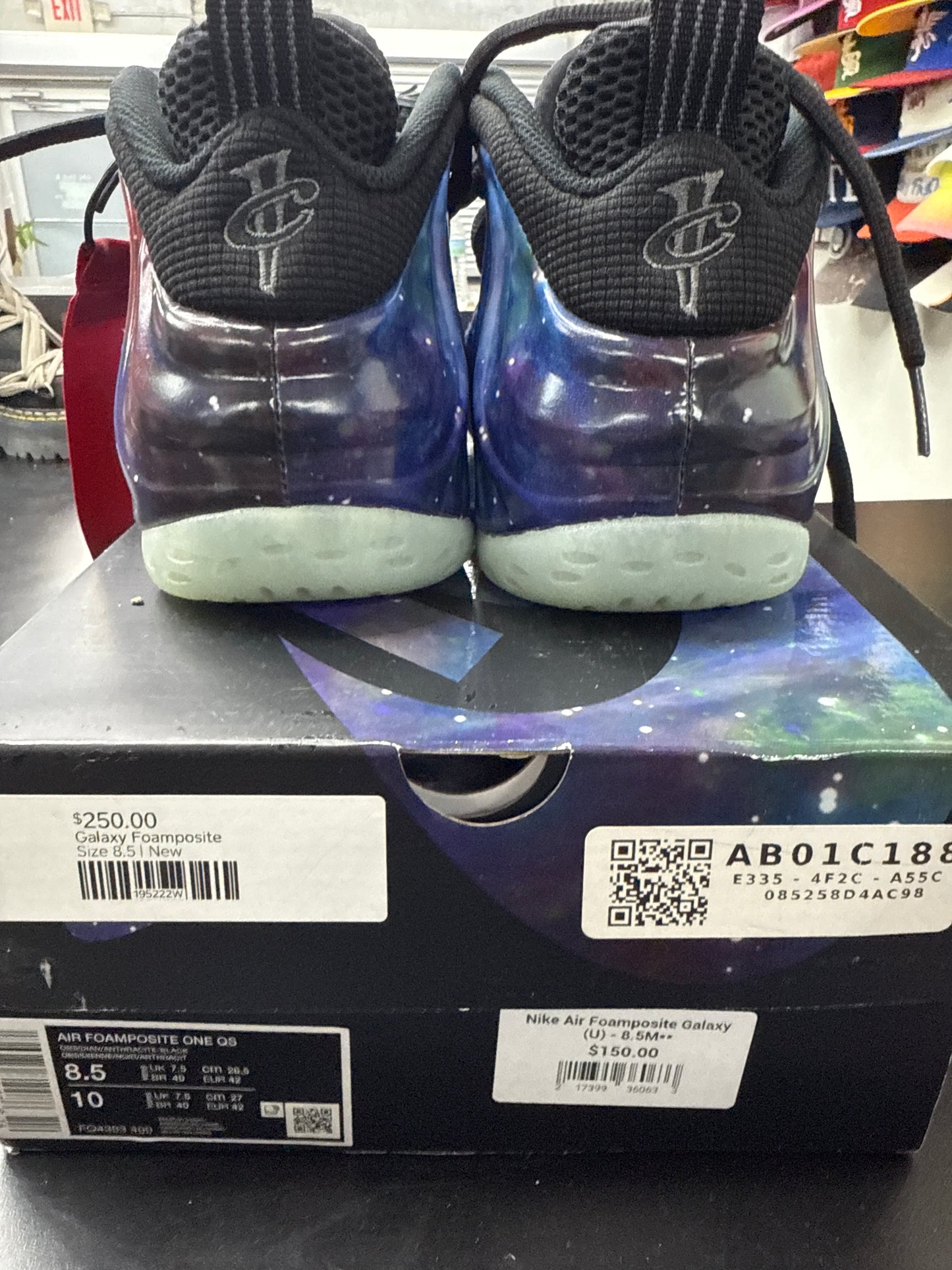 Nike Air Foamposite Galaxy (U) - 8.5M**