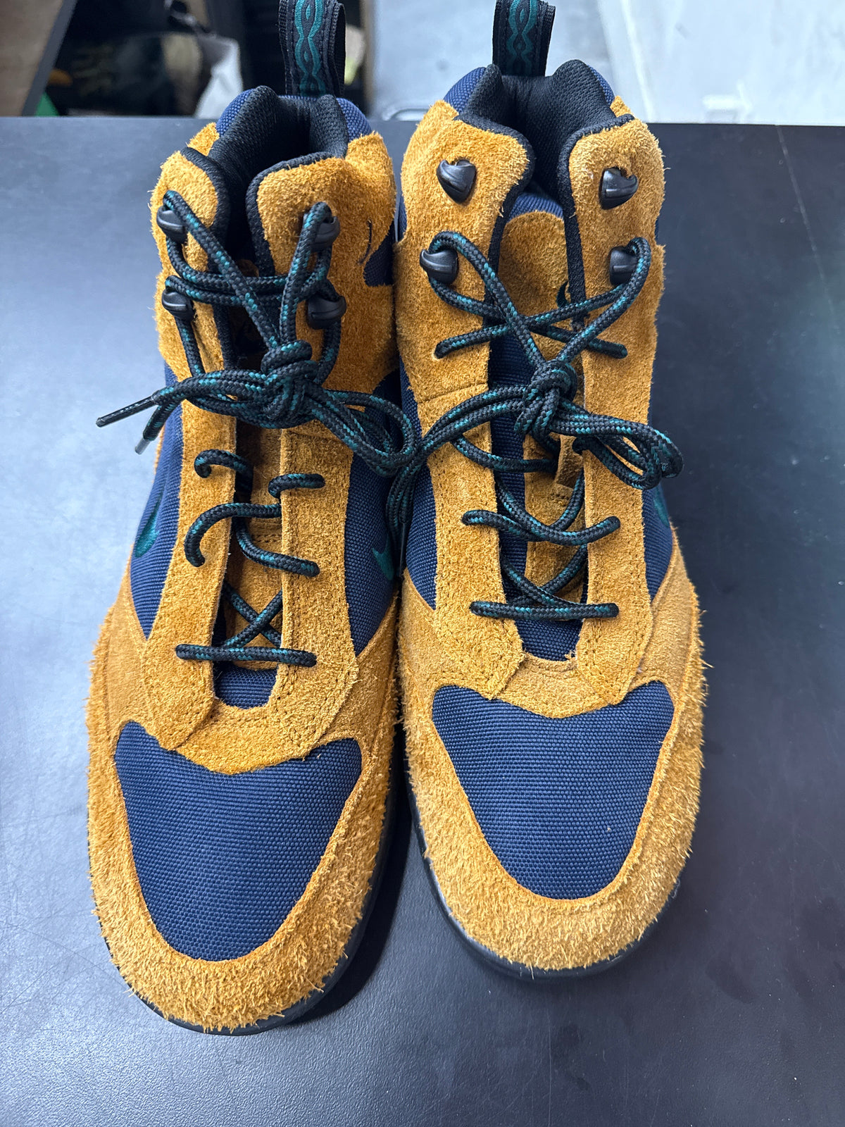 Nike ACG Boot Brown/Navy (U) - 11M (NB)**