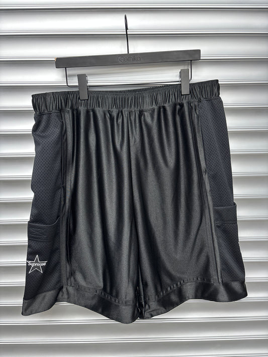Supreme Baggy Shorts - XL