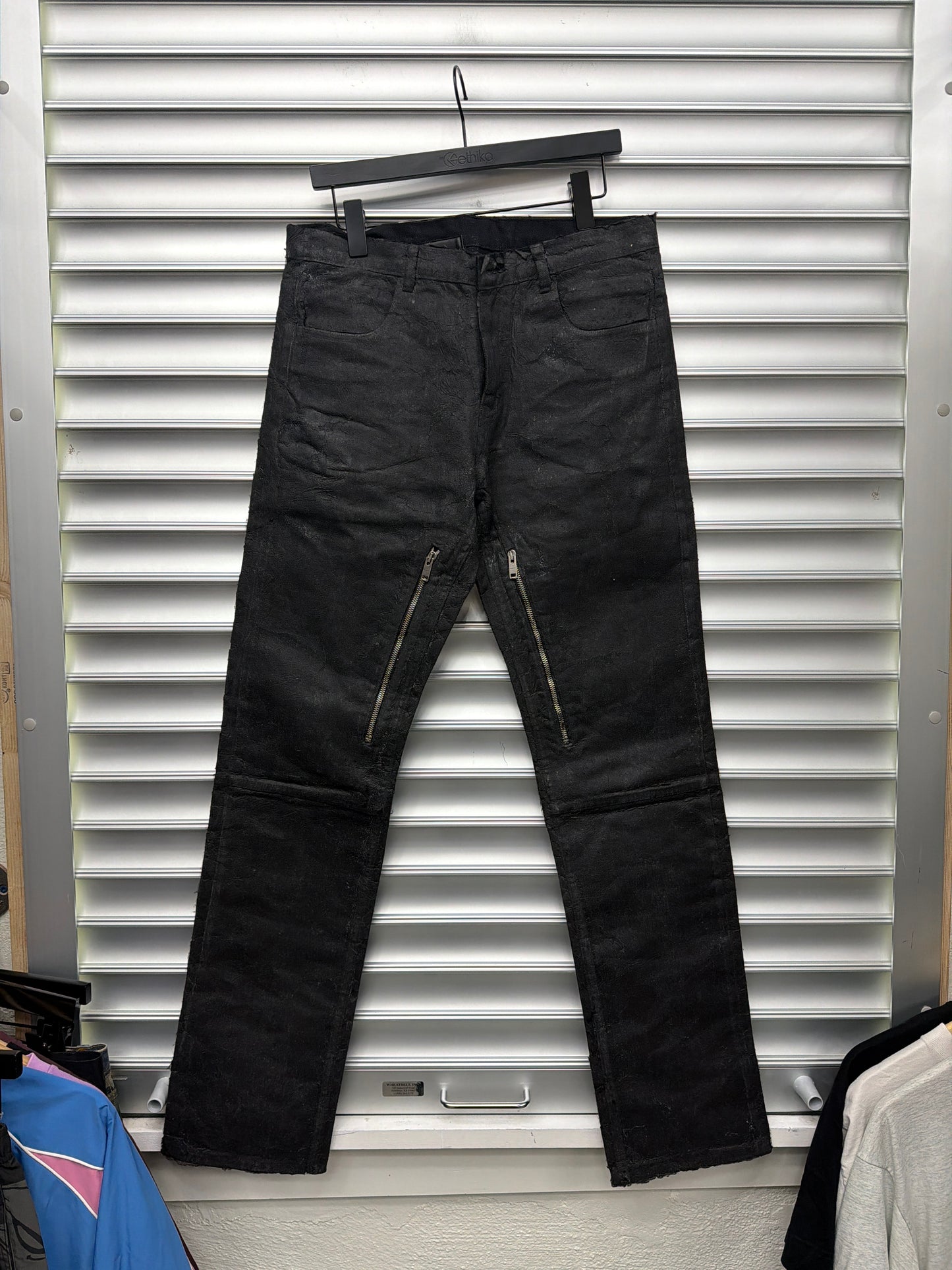 Givenchy Cracked Zipper Denim - 30