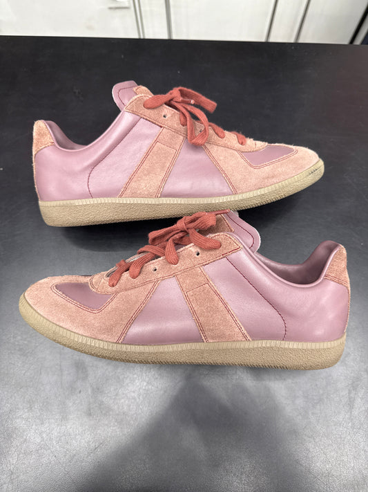 Maison Margiela Replica Wine (U) - 43(10) (NB)