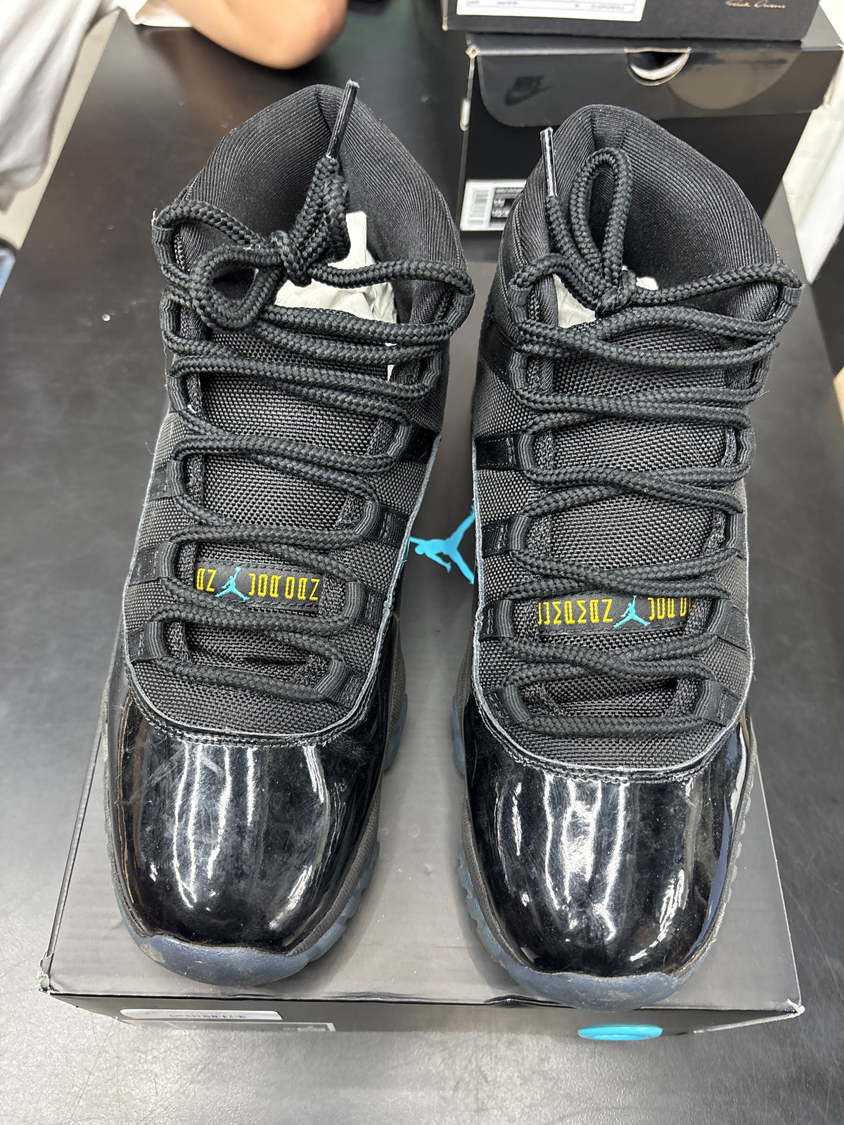 AJ11 Gamma Blue (U) - 9.5M**