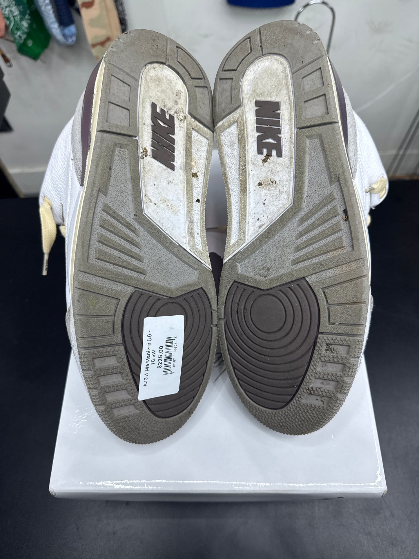 AJ3 A Ma Maniere (U) - 10.5W