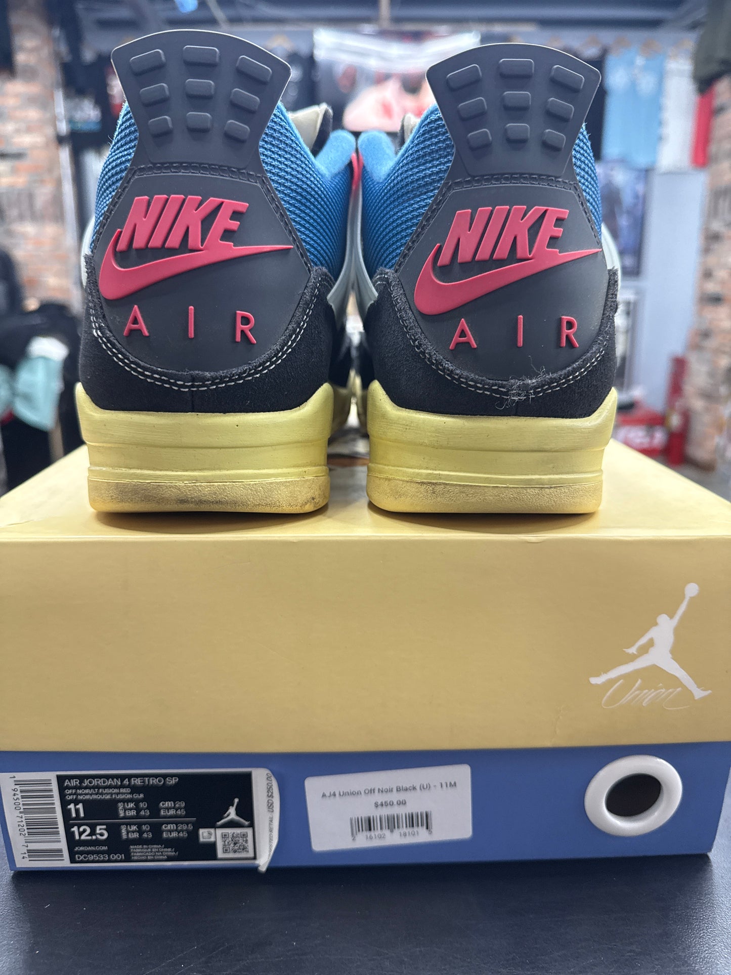 AJ4 Union Off Noir Black (U) - 11M