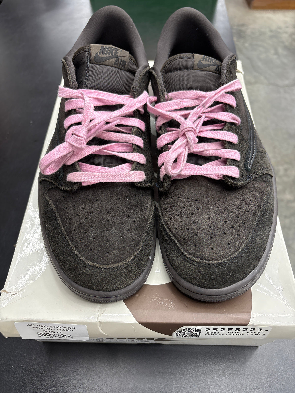 AJ1 Travis Scott Velvet Brown (U) - 10.5M**