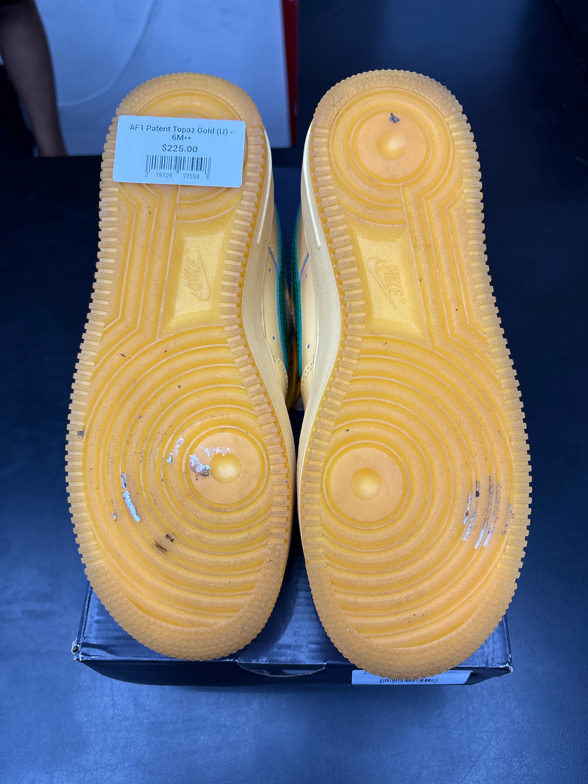 AF1 Patent Topaz Gold (U) - 6M**