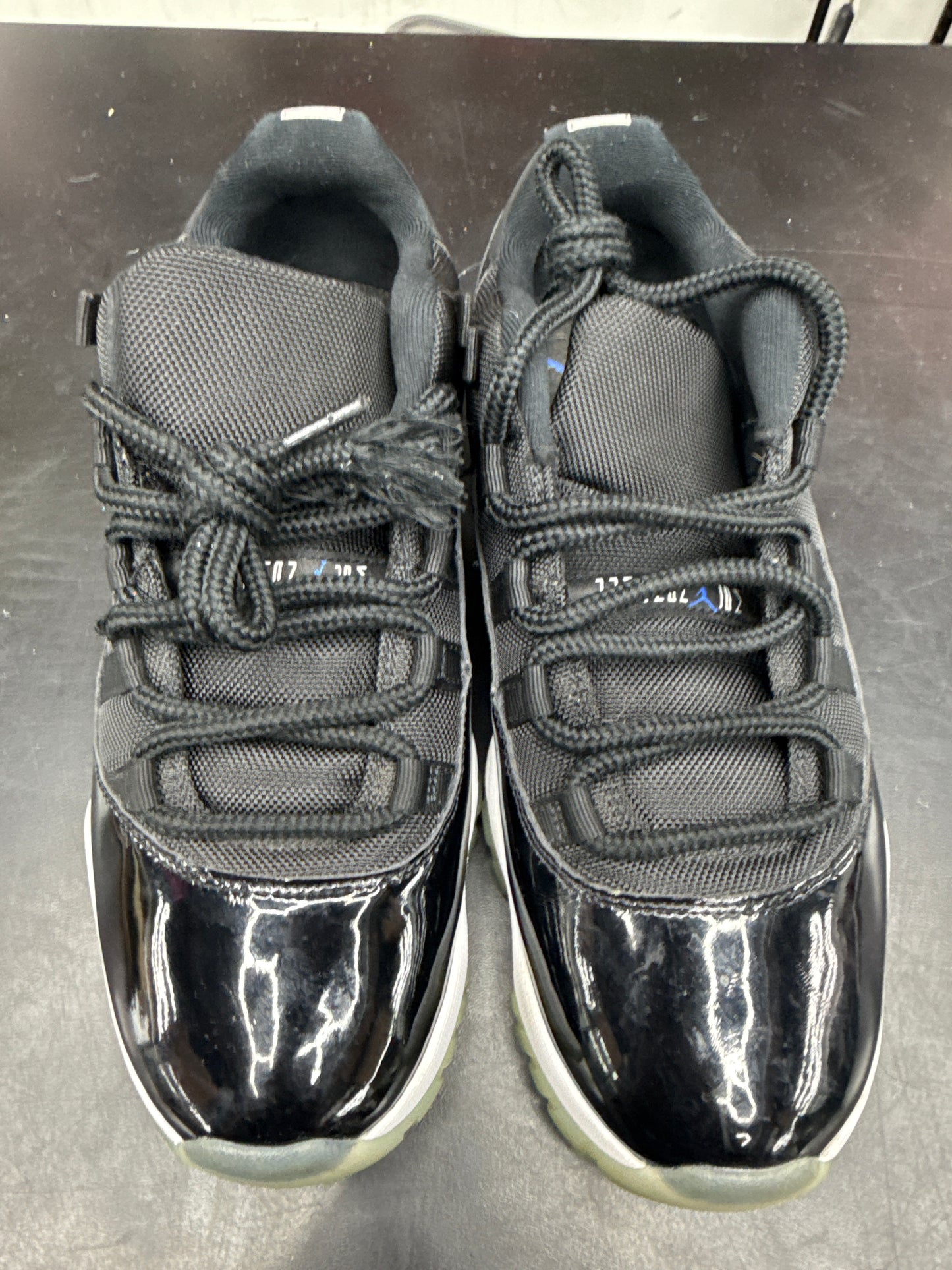 AJ11 Low Space Jam (U) - 8.5M (NB)