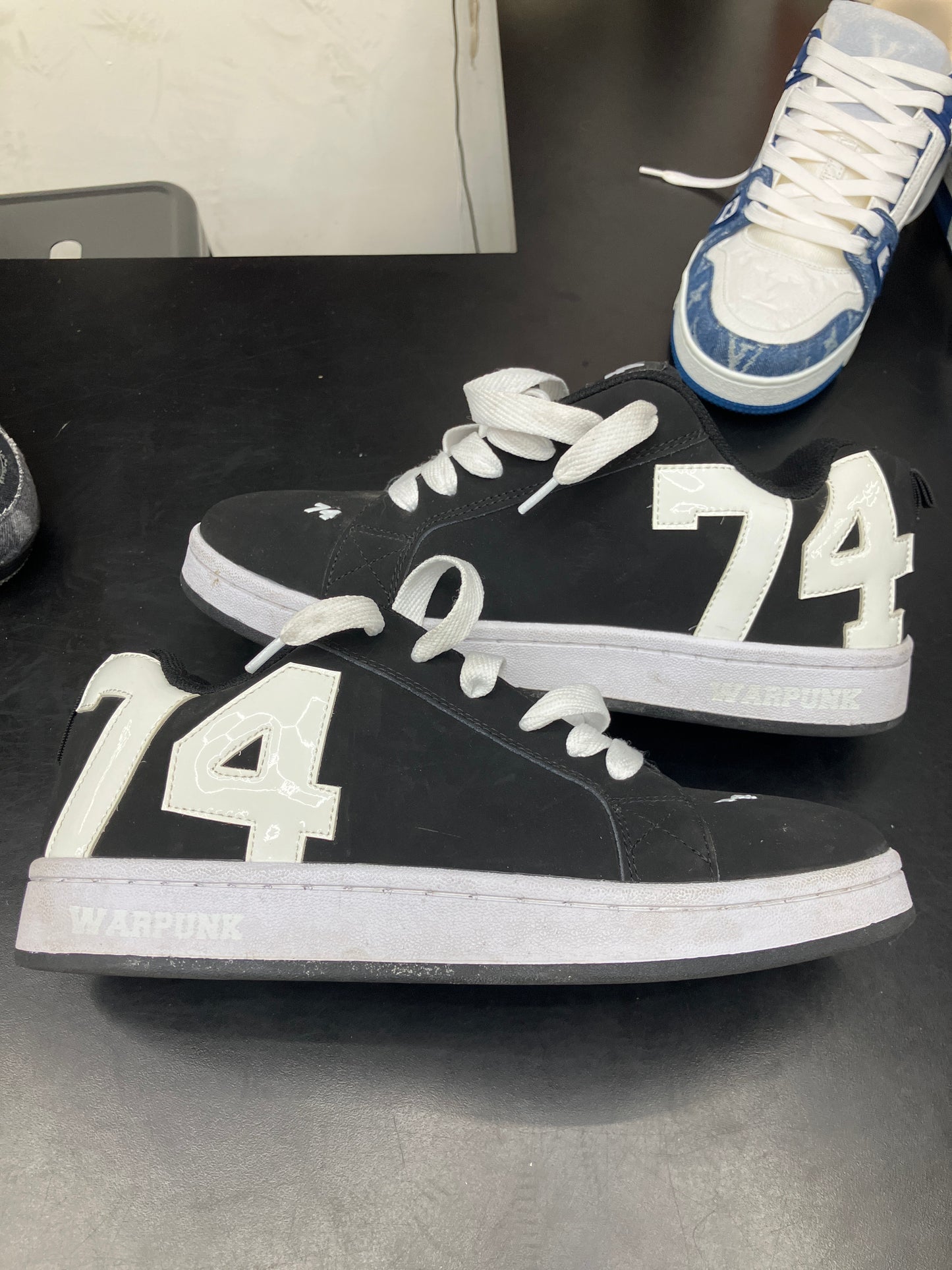 74iswar Sneaker (U) - 10M (NB)