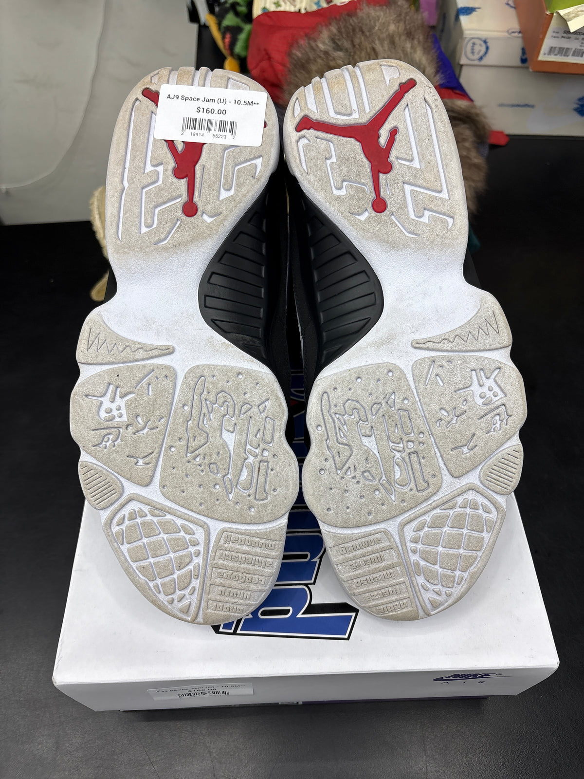 AJ9 Space Jam (U) - 10.5M**
