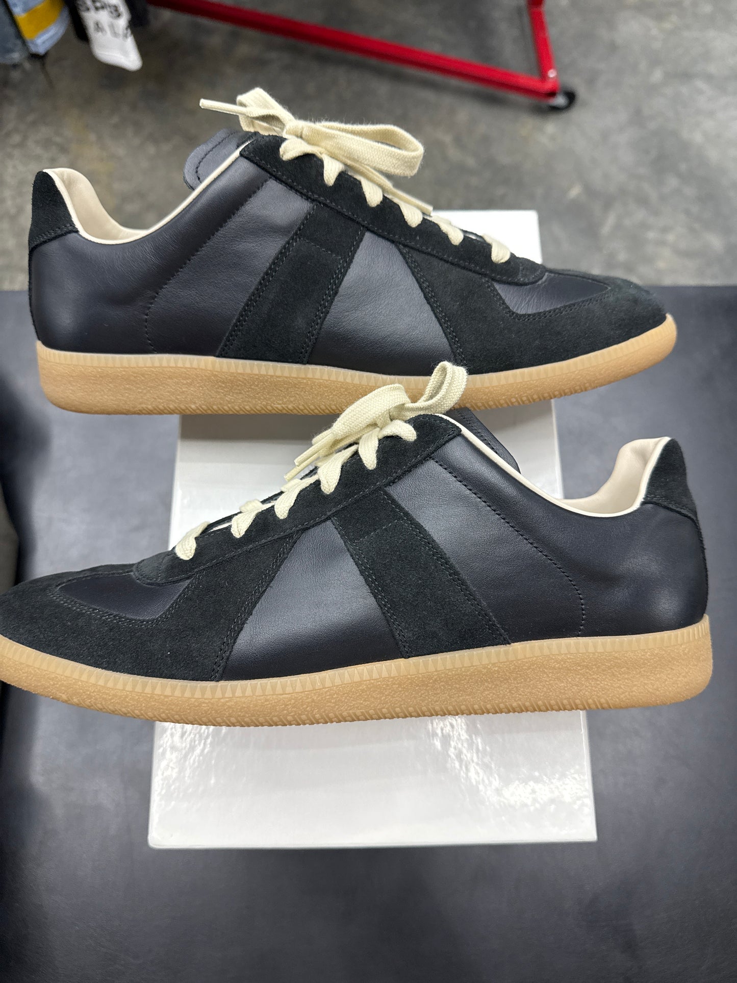 Maison Margiela Replica Black (U) - 44.5