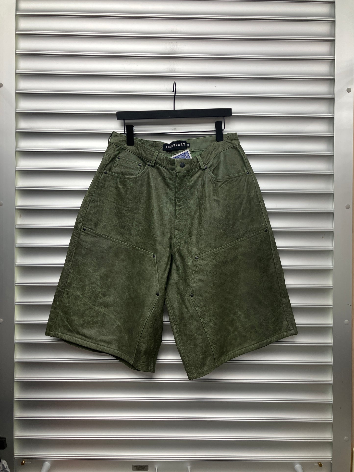 Rasberry Green Leather Shorts - M