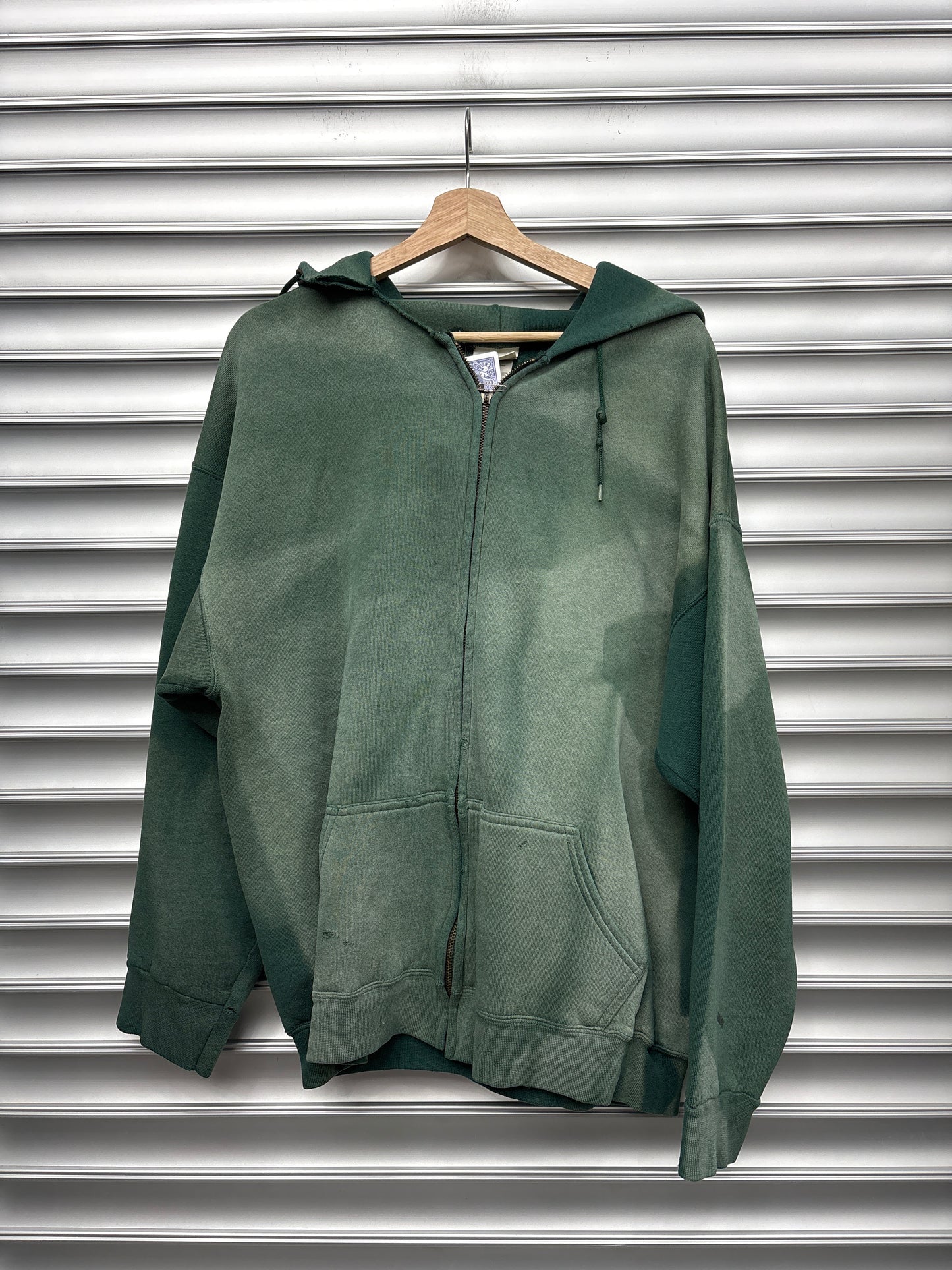 Vintage Faded Green Hoodie - L**