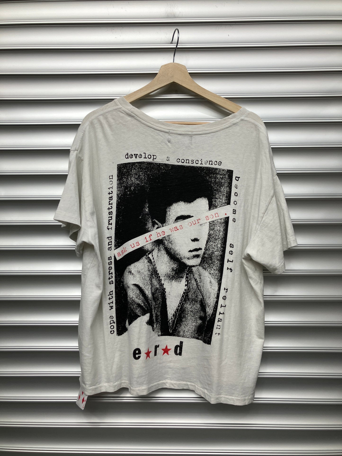 ERD Wanted Love Tee - L