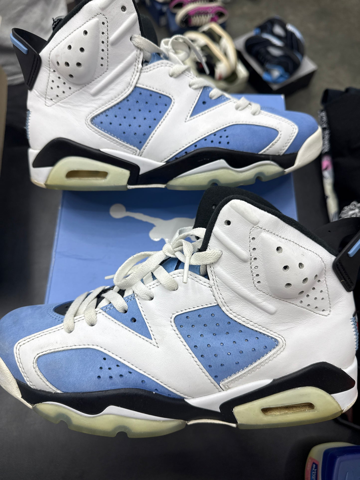 AJ6 UNC (U) - 9M