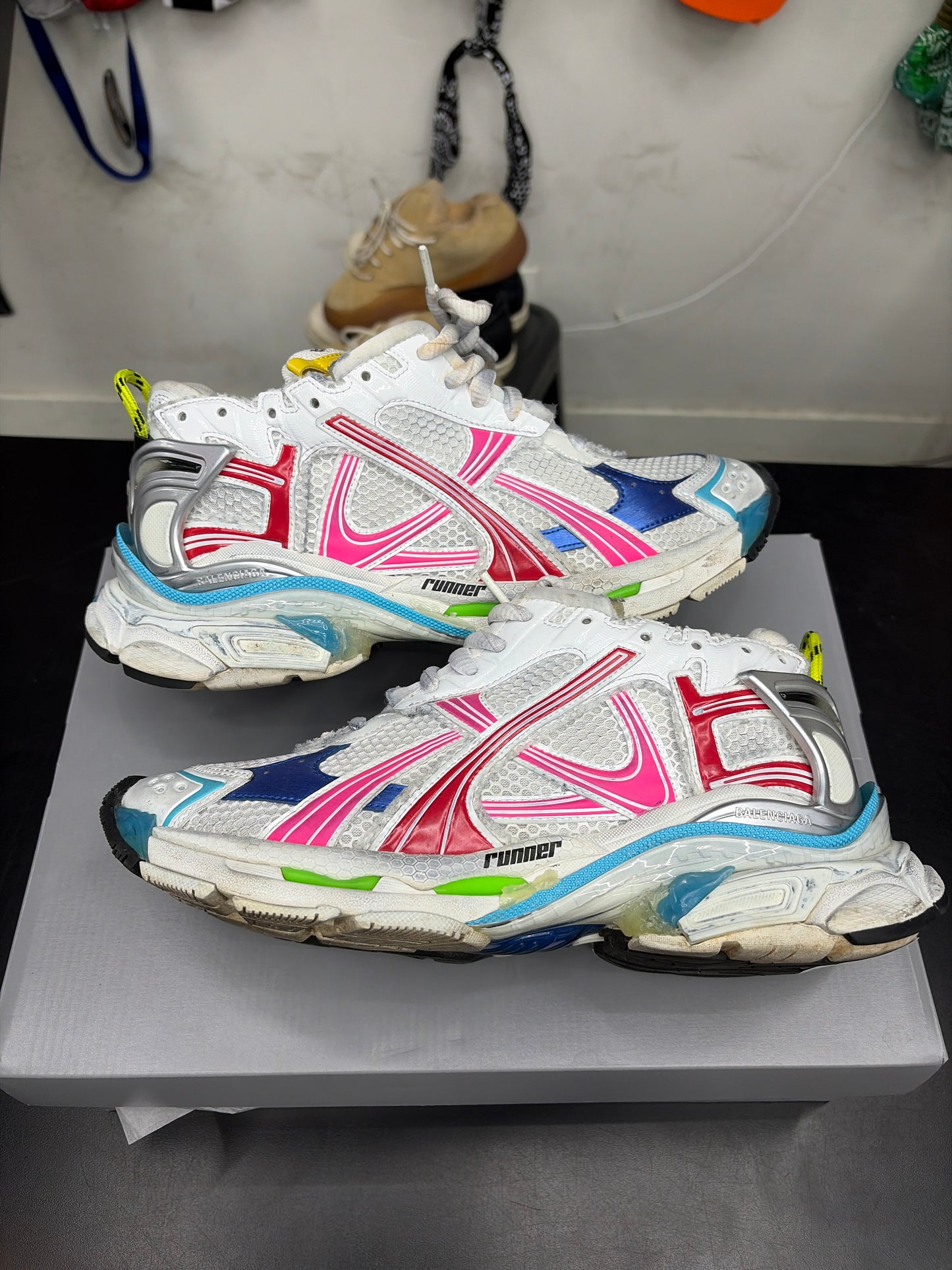 Balenciaga Runner White Multi Color (U) - 43(10)
