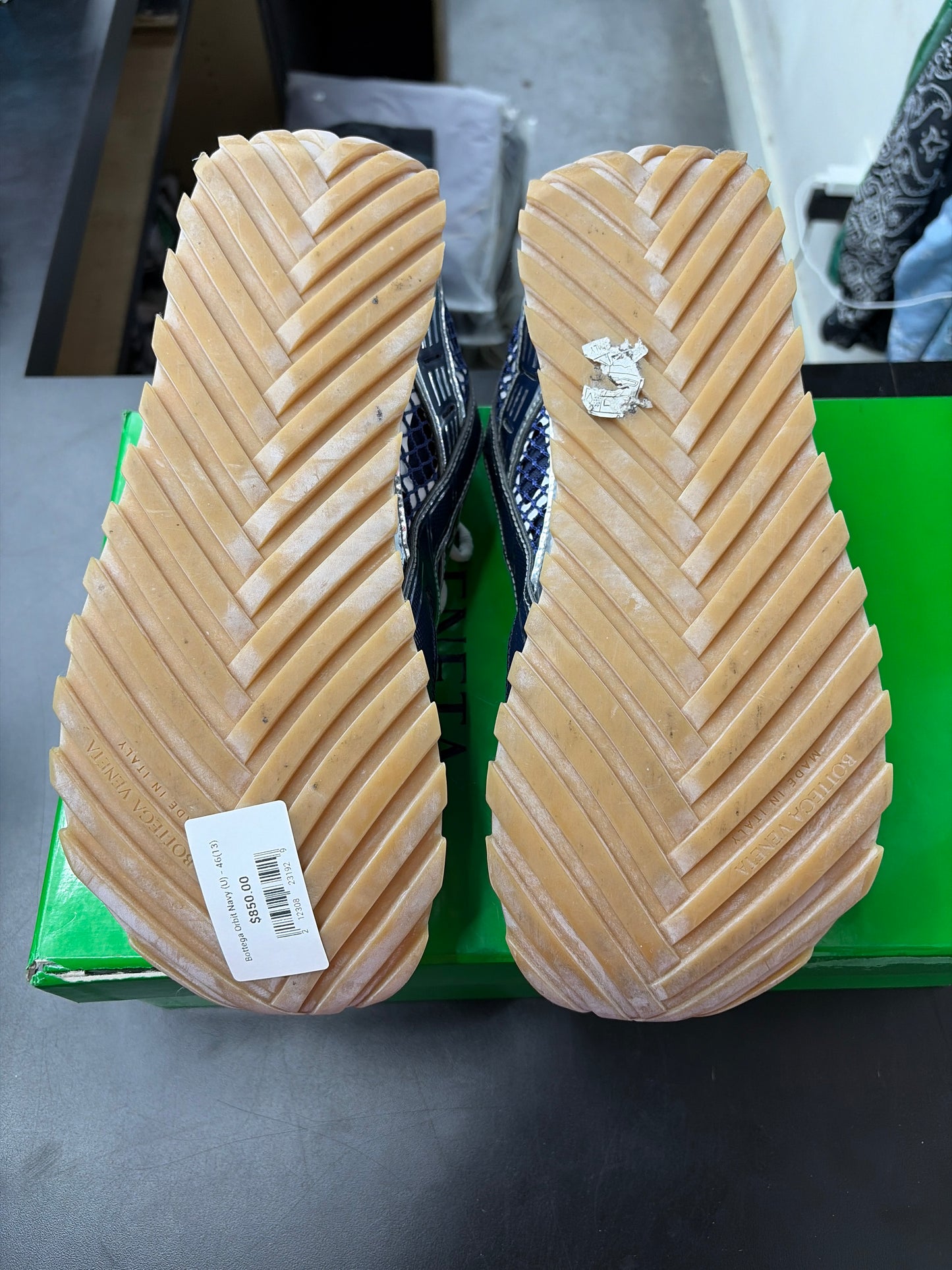 Bottega Orbit Navy (U) - 46(13)