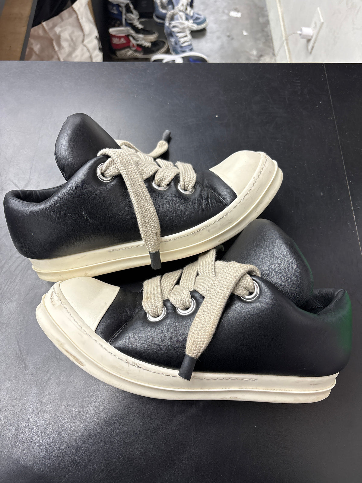 Rick Owen Low Jumbo Lace Black Puffer (U) - 46(13) (NB)**