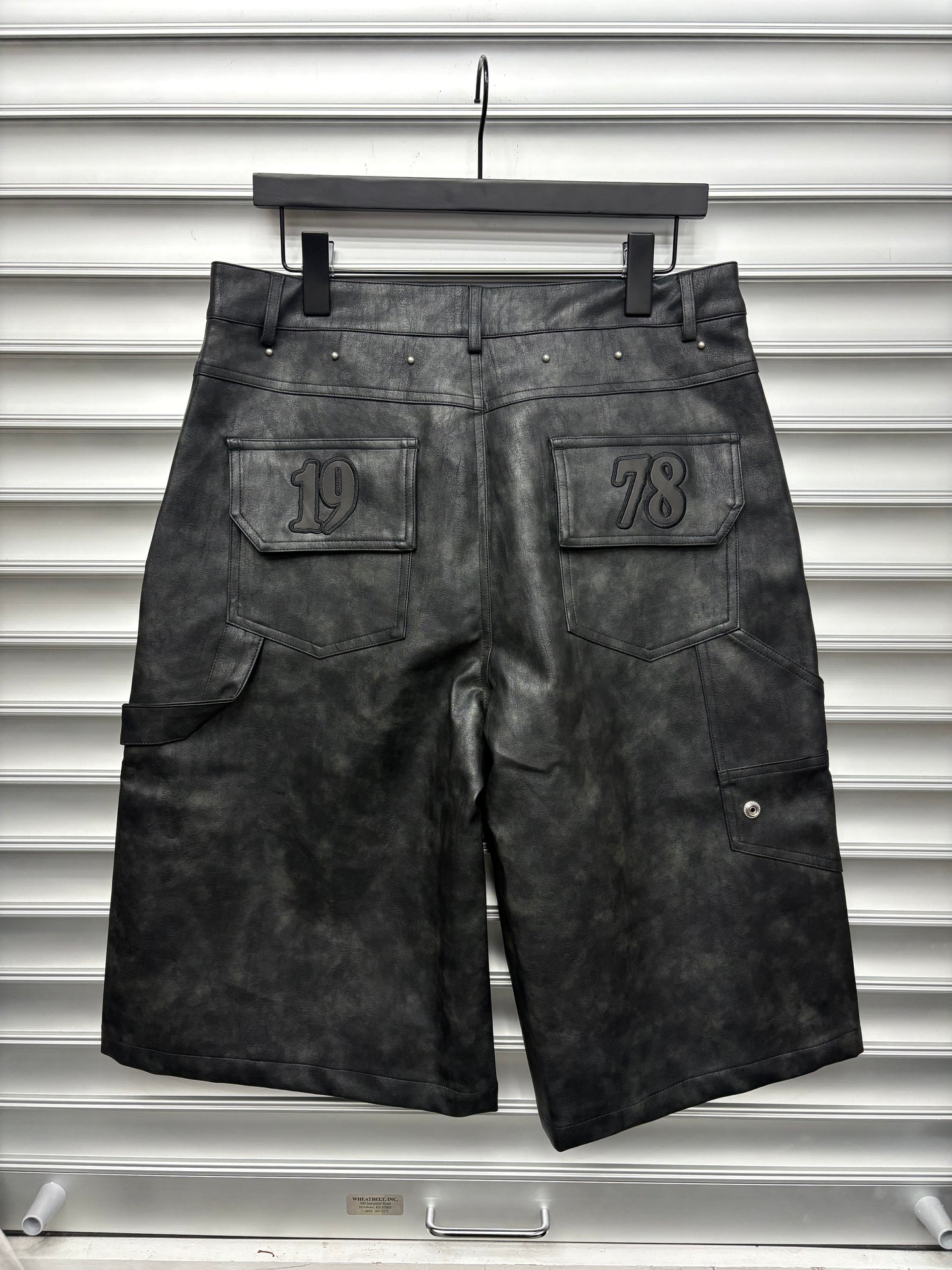 Sume Leather Shorts - 32**
