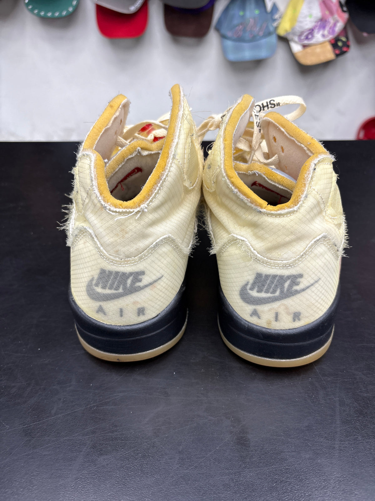 AJ5 Off White Sail (U) - 11.5M (NB)**