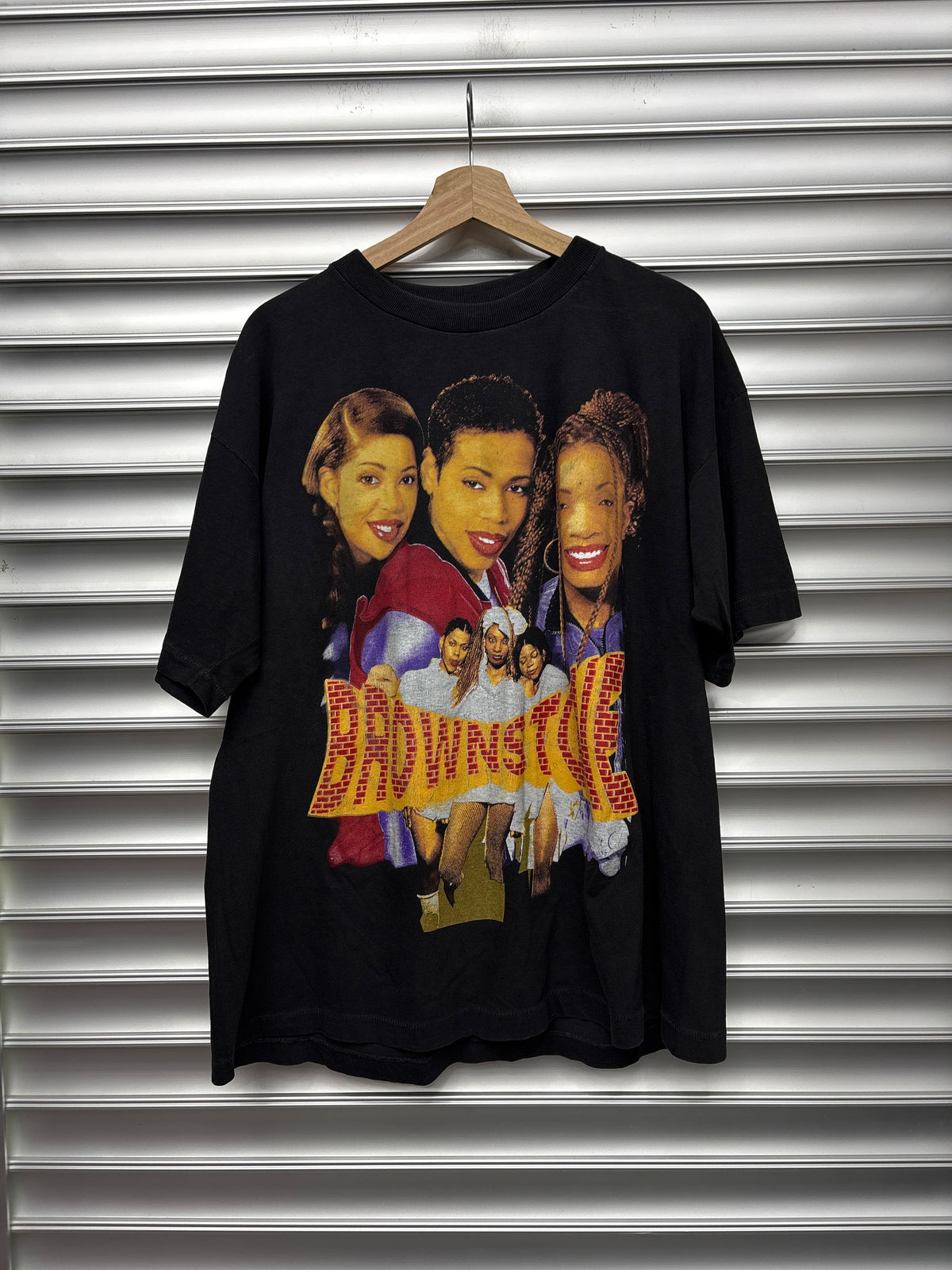 Vintage Brownstone Rap Tee - XL**